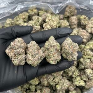 White Peaches 🍑 🍭